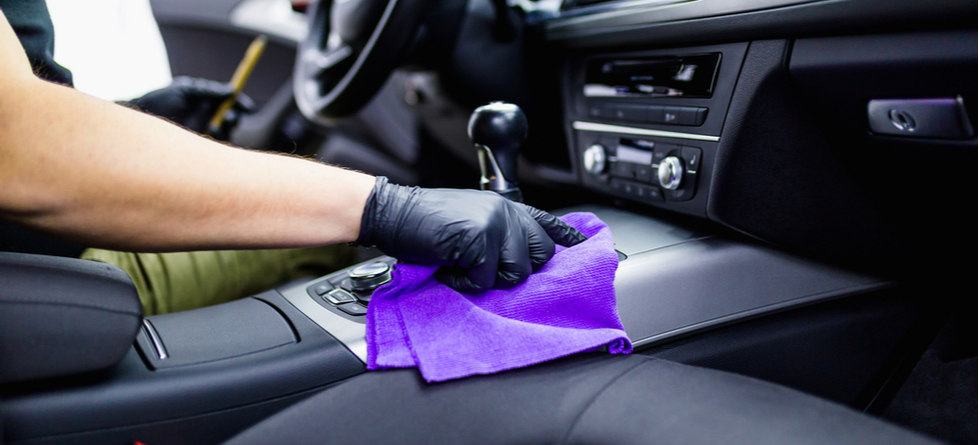 How much does it cost to clean inside of a car?